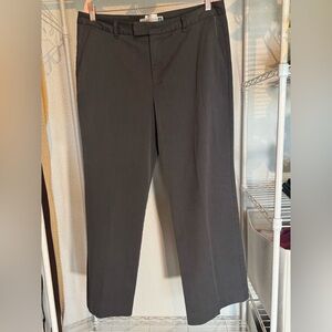 Old Navy women’s essential stretch at waist grey trouser 16